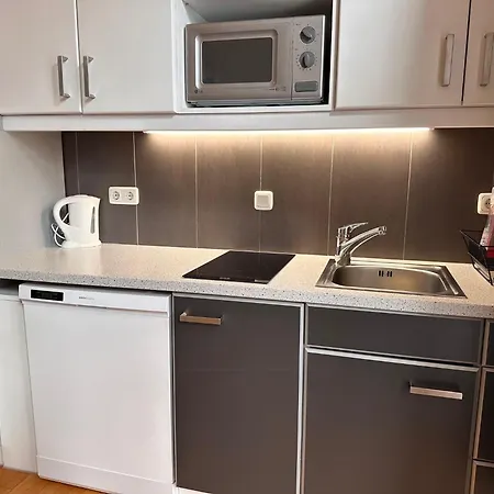 Smaragd - Mit Balkon Im Zentrum, Parkplatz, Am Fluss Bad Ischl