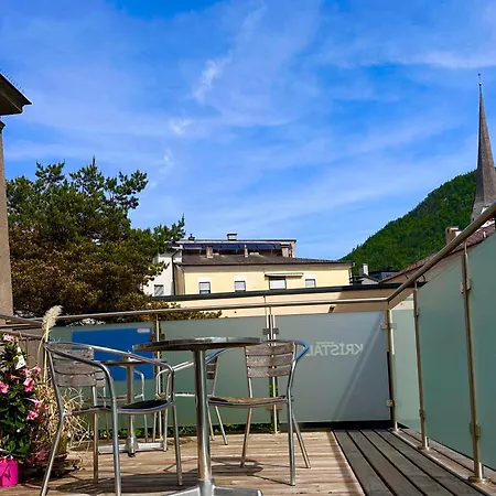 Smaragd, Im Zentrum Am Fluss, Balkon *