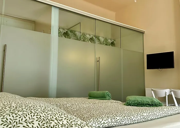 홈스테이 Smaragd - Mit Balkon Im Zentrum, Parkplatz, Am Fluss 바드이스흘